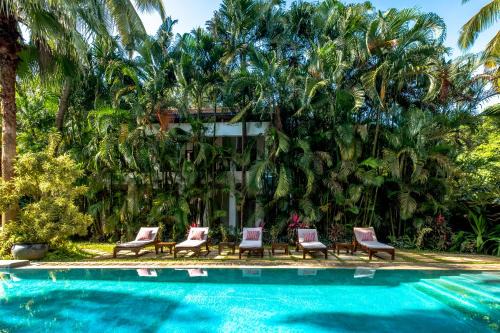 Nerul Villa | Staymaster Bharini 2BR Jet & Swimming Pools & Spa
