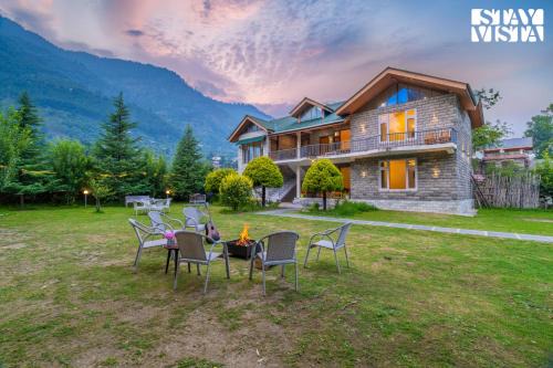 Mohal Villa | StayVista at Raison Meadows with BBQ & Bonfire