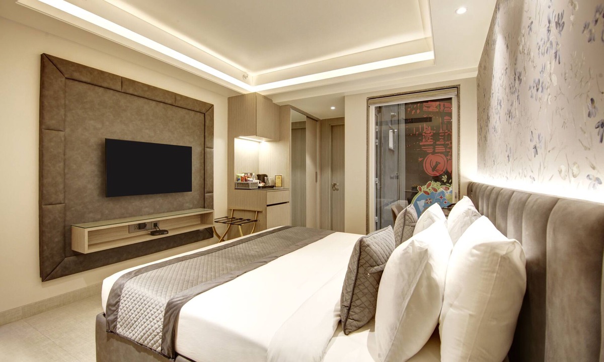 DLF Phase 3 Hotel | Stepstones Hotels and Inn-DLF PHASE-3