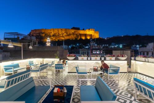 Gulab Sagar Hostel | Storica Stays