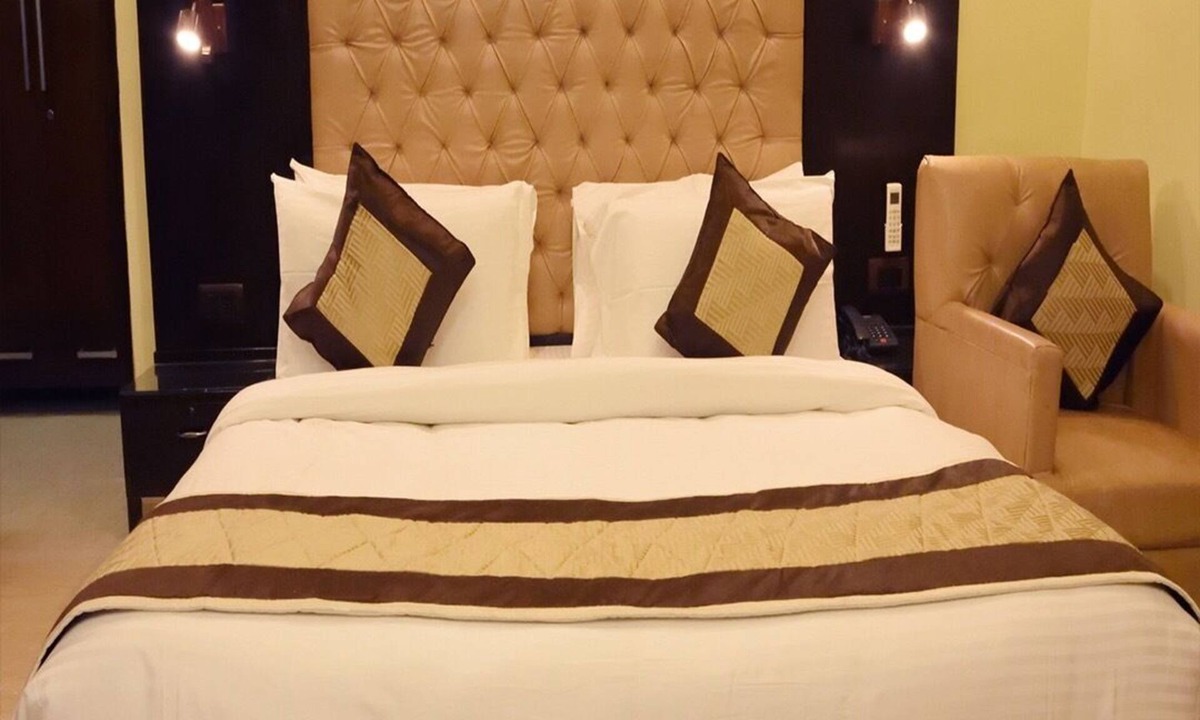 New Delhi Hotel | Sumedha Premium