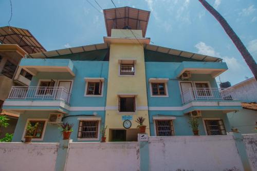 Santa Cruz Hotel | Super Collection O Holy Cross Home Stays