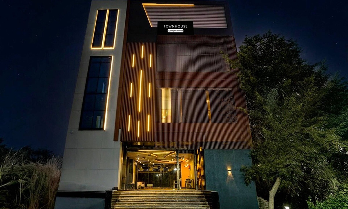 Meerut House | Super Deluxe Roomhotel Celebration