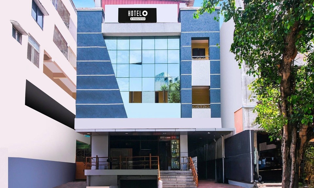 Dabagardens House | Super Hotel O Allipuram