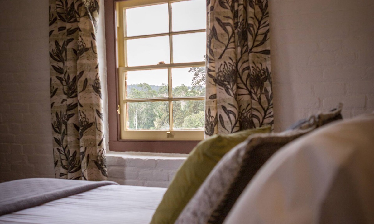 Paterson Bed & Breakfast | The Barracks Tocal
