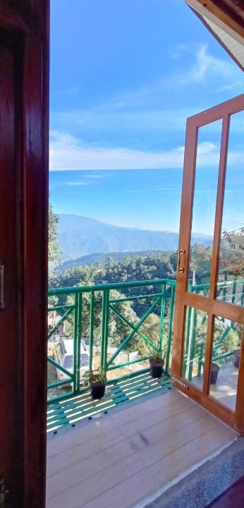 Shimla House | The Bird House