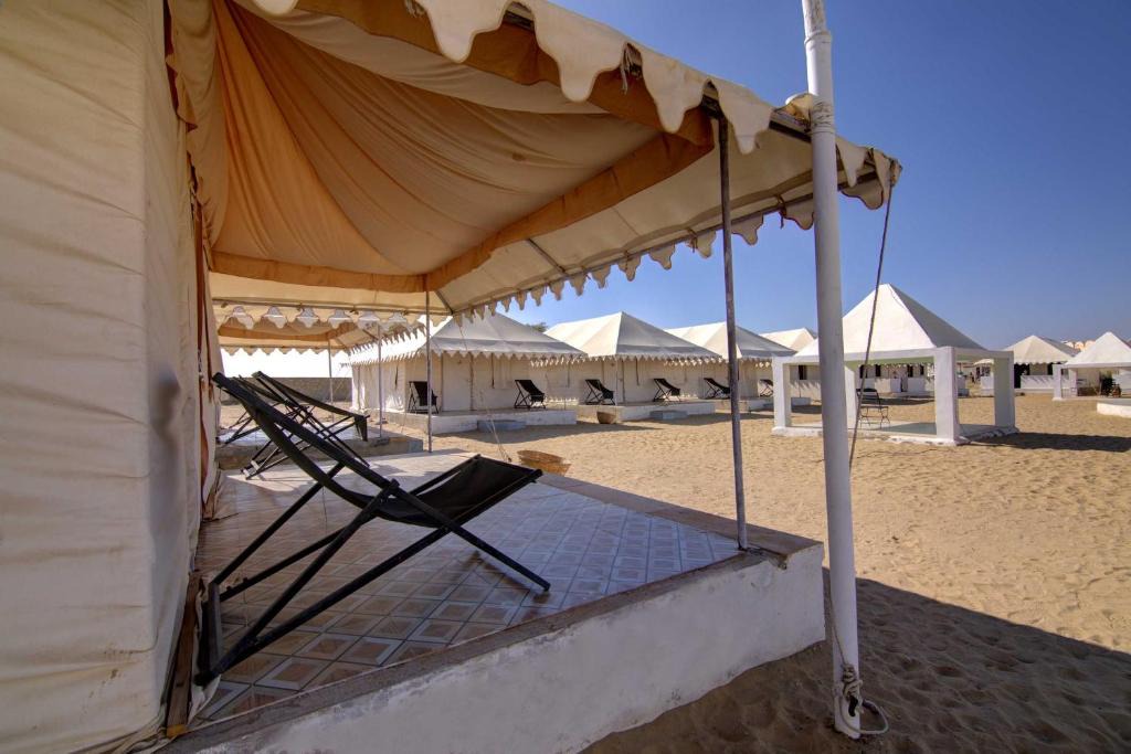 Jaisalmer Bed & Breakfast | The Campers Den