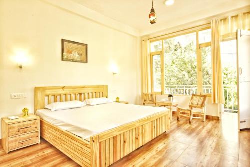 Old Manali Hostel | The Culture Nation Hostel Manali