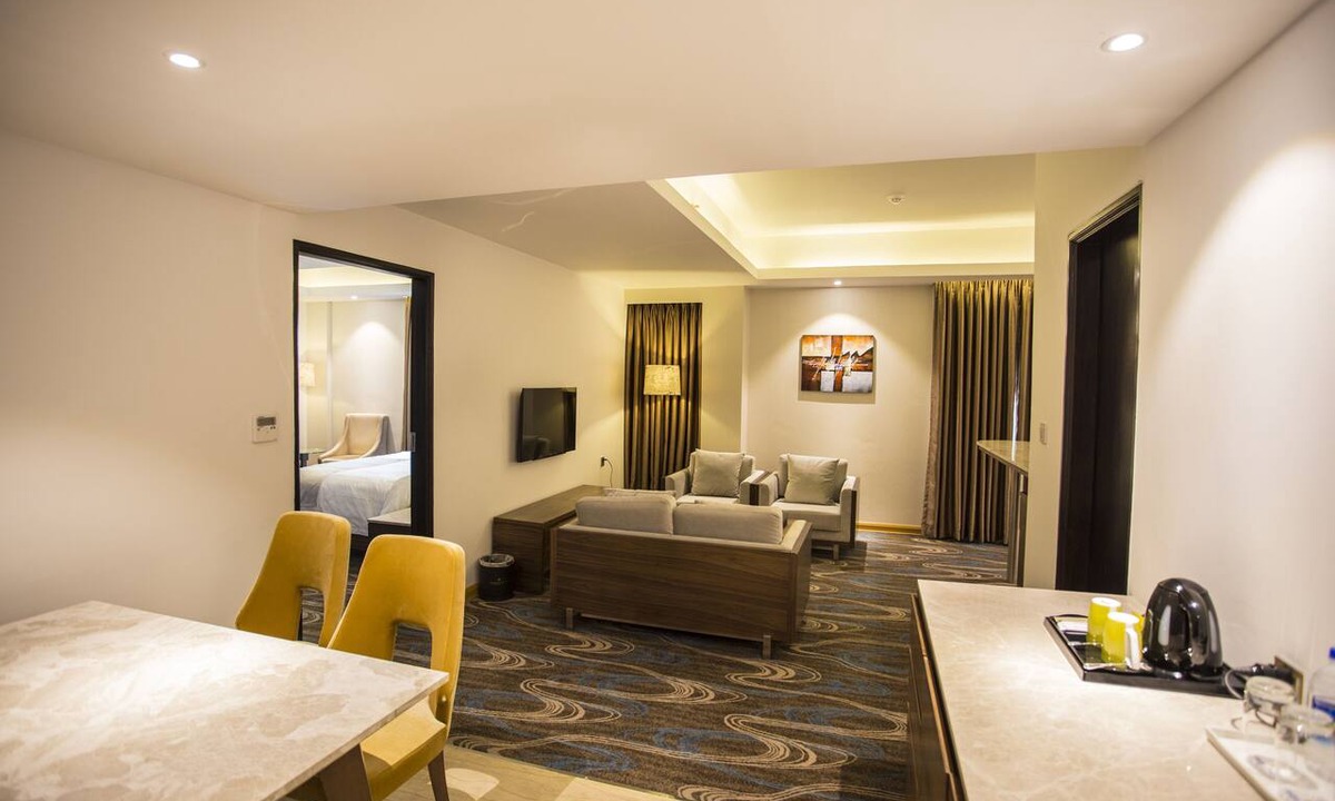 Banani Hotel | The Grandmark-Dhaka