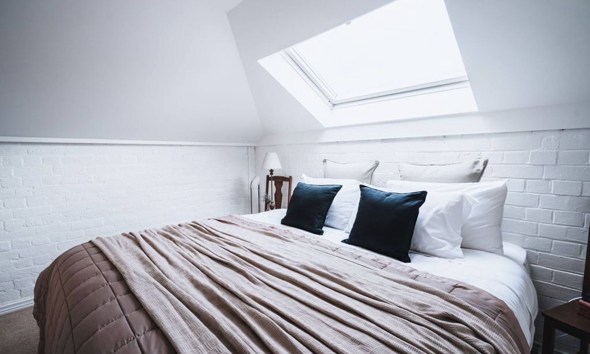 Castlemaine Apartment | The Loft