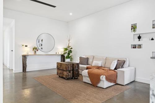 Greenacres House | The Modern Comfort Home