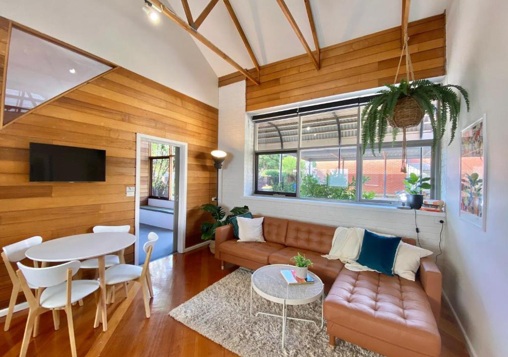 Geelong Apartment | The Morrison Stables