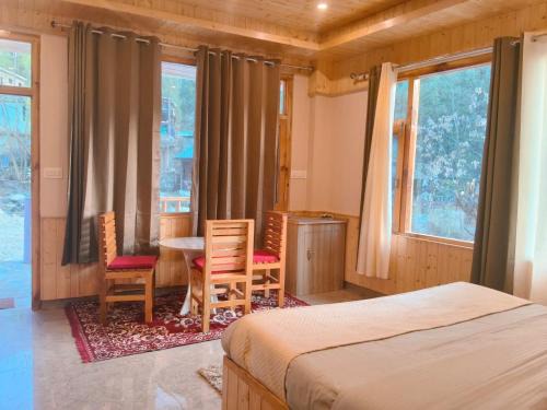 Banjar House | The Mountain Stream