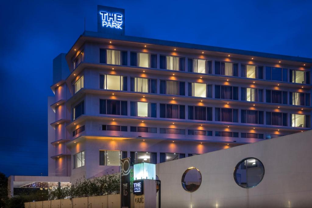 Belapur Hotel | The Park Navi Mumbai