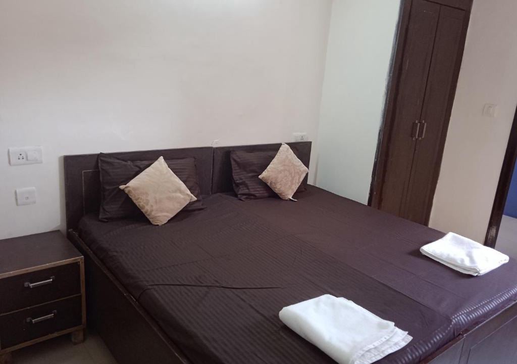 Mayapur Apartment | The Peace Palace
