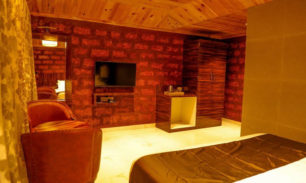 Wai Hotel | The Redstone Resort
