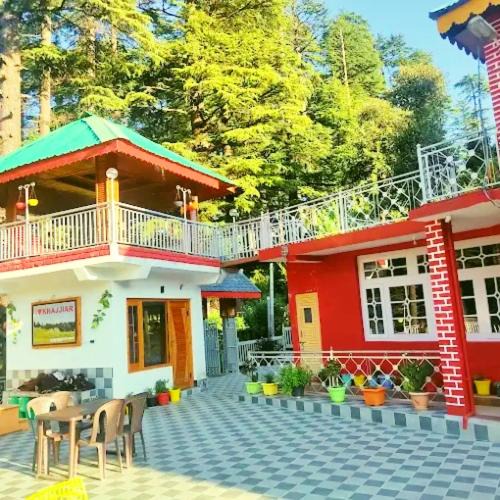 Khajjiar House | The Velvet Pine
