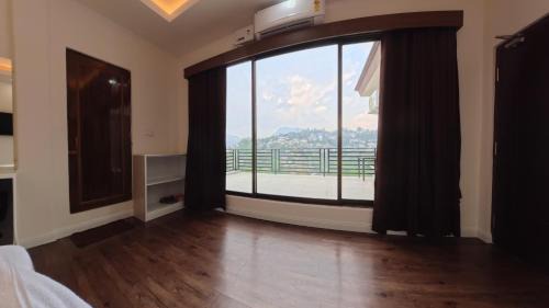Aizawl Hotel | The View Hotel Falkland