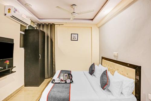 Baraula Hotel | Townhouse Zodiac Near Botanic Garden of Indian Republic