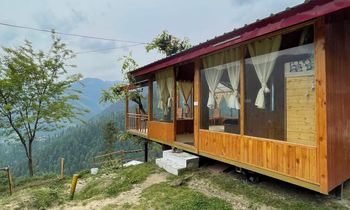 Banjar Cabin | Tranquil 1-bedroom cabin in marvelous Kullu for a cozy stay