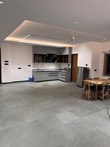 Jubilee Hills Apartment | Ultra Spacious 2BHK apartment with all amenities