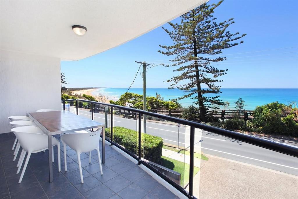 Coolum Beach Apartment | Unit 3 Phoenix