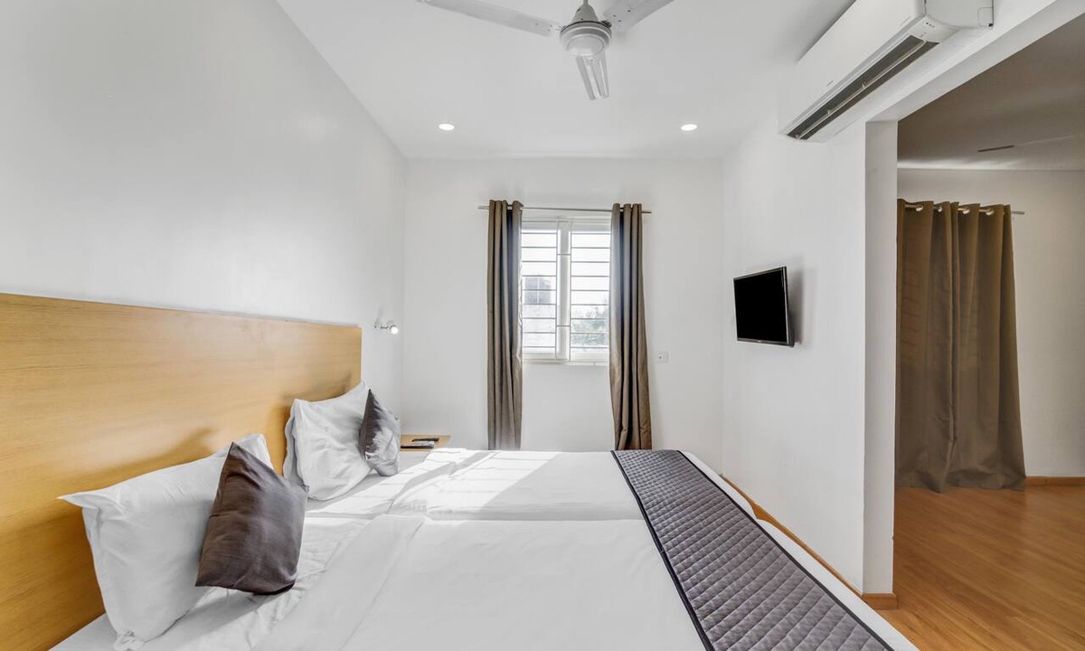 Thoraipakkam Hotel | UPAR Hotels Thoraipakkam OMR