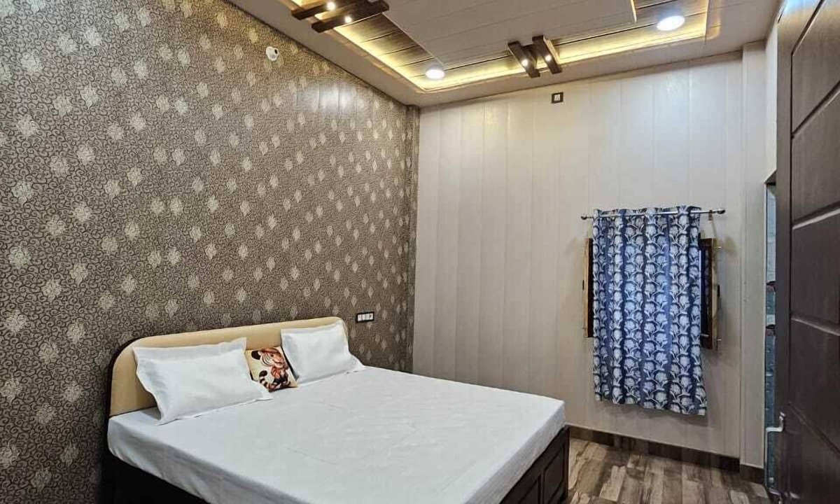Faizabad Hotel | Vinayak Guest House