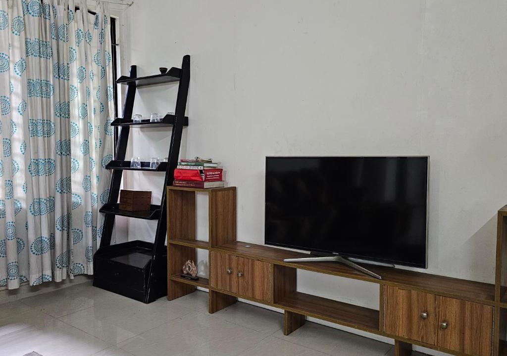 Dhaka Apartment | Vintage GreyRoom - Family Stay