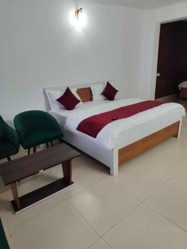 Sukha Hotel | Vybent hotel kainchi dham