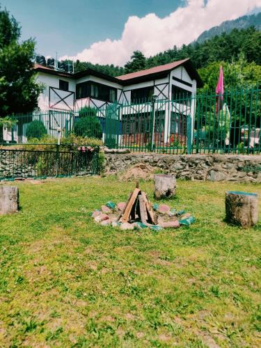 Pahalgam Hotel | Walisons Peace Resort