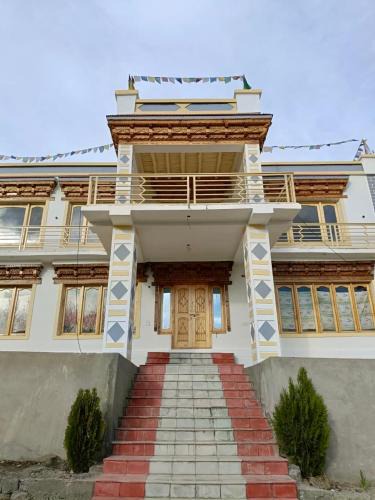 Nubra Valley House | Walnut Snowveil Residency