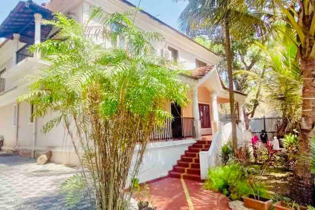 Baga Villa | Waterfront Beach Villa In Baga with Private Pool