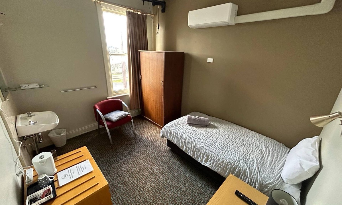 Tumut Hotel | Woolpack Hotel Tumut