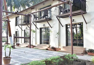 101- Sand - La Mer Beach House