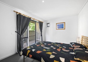 Apartment 36 Pacific Apartments in Lorne