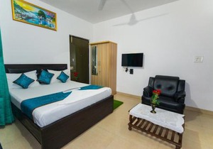 Aristo Room, Apartment - Homestay near Kokilaben Dhirubai Ambani Hospital for family only,
