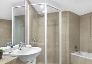 BEACHSIDE BEAUTY IN MANLY - APT 15 in Manly