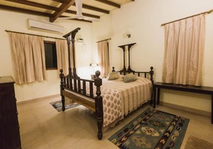 Estadias-Rustico- Private Pool Villa,Goa