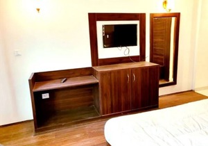G Villas- Luxurious Cottage with beautiful mountain view 3