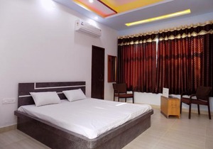 Hotel Master Inn