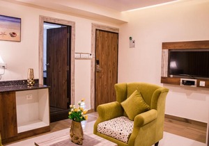 Hotel Monarch International