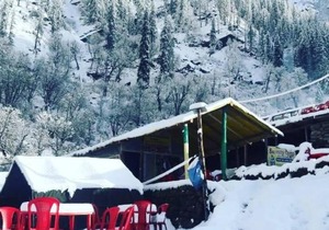 Kheerganga camps