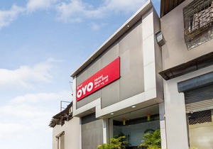 OYO 7407 Hotel Blue Sea