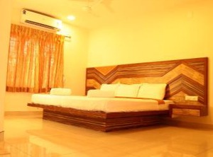 Saravana Bhavan Fine Stay | Velankanni