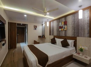 Hotel Monarch | Bilekahalli