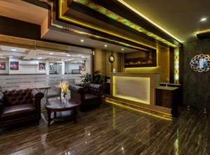 Hotel Monarch | Bilekahalli
