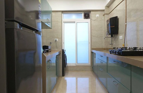 Malad East Apartment | 100 m² Apartment ∙ 3 bedrooms ∙ 9 guests