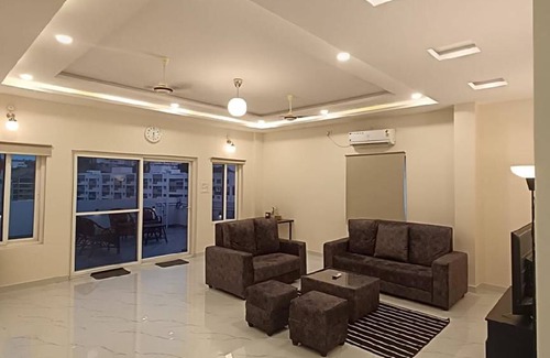 Manikonda House | 100 m² House ∙ 1 bedroom ∙ 2 guests