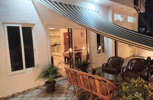 Manikonda House | 100 m² House ∙ 1 bedroom ∙ 2 guests